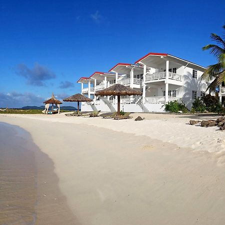 Davids Beach Hotel Clifton Екстер'єр фото